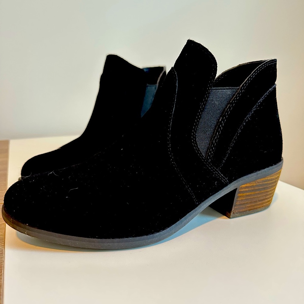 Black Ankle Boots